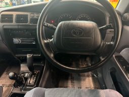 1996 Toyota Hilux Surf SSR-V full