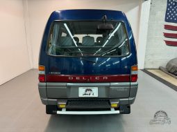 1998 Mitsubishi Delica GLX Starwagon full