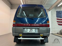 1998 Mitsubishi Delica GLX Starwagon full