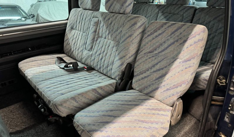 1998 Mitsubishi Delica GLX Starwagon full