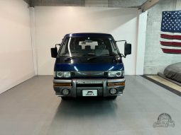 1998 Mitsubishi Delica GLX Starwagon full