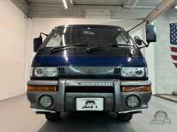 1998 Mitsubishi Delica GLX Starwagon full