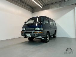 1998 Mitsubishi Delica GLX Starwagon full