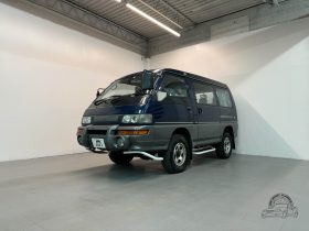 1998 Mitsubishi Delica GLX Starwagon