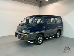 1998 Mitsubishi Delica GLX Starwagon full