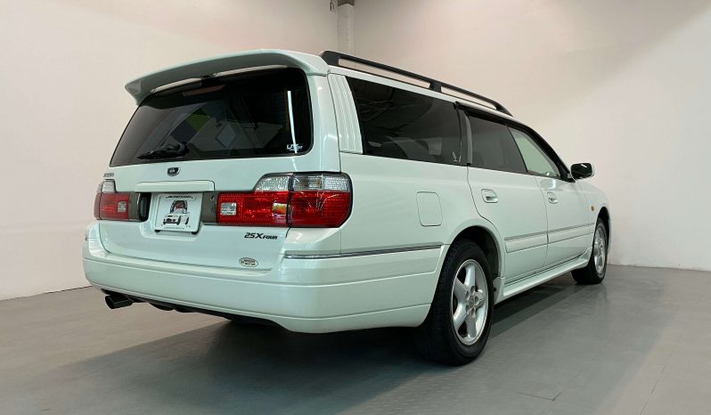 1999 Nissan Stagea 25X Four full