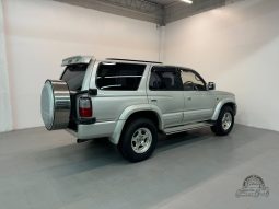 1996 Toyota Hilux Surf SSR-G full