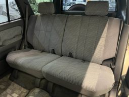 1996 Toyota Hilux Surf SSR-G full