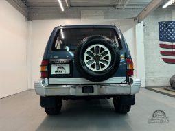 1992 Mitsubishi Pajero XG full