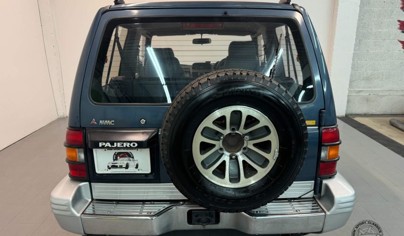 1992 Mitsubishi Pajero XG full