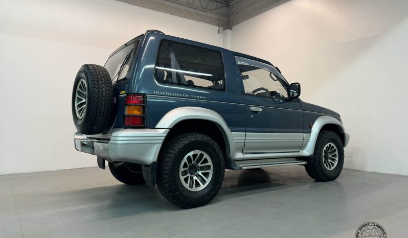 1992 Mitsubishi Pajero XG full