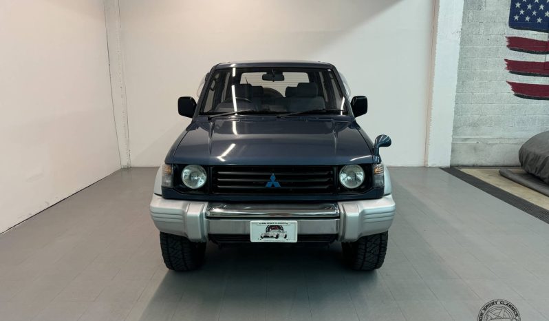 1992 Mitsubishi Pajero XG full