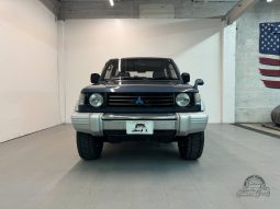 1992 Mitsubishi Pajero XG full