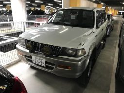 1997 Mitsubishi Challenger X 4WD full