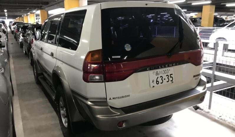 1997 Mitsubishi Challenger X 4WD full