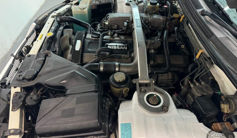 1995 Nissan Skyline GTS25-t Type M full