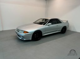 1993 Nissan Skyline GT-R full