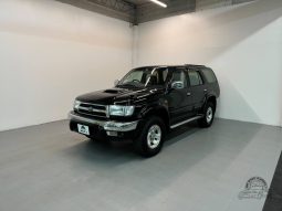 1999 Toyota Hilux Surf SSR-X full