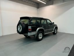 1999 Toyota Hilux Surf SSR-X V-Selection full