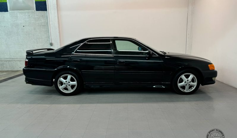 1999 Toyota Chaser Tourer V full
