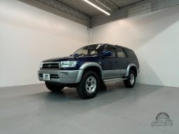 1997 Toyota Hilux Surf SSR-X full