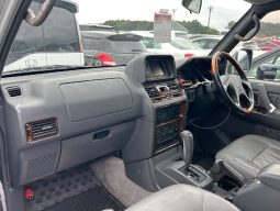 1998 Mitsubishi Pajero Super Exceed GDI full