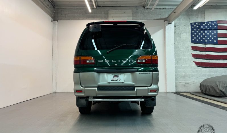 1998 Mitsubishi Delica Jasper Edition full