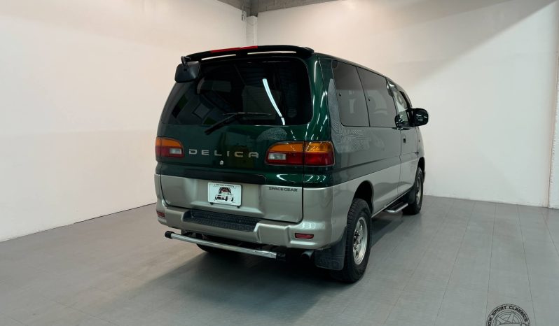 1998 Mitsubishi Delica Jasper Edition full