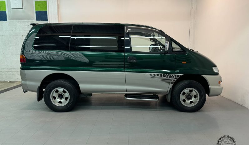 1998 Mitsubishi Delica Jasper Edition full