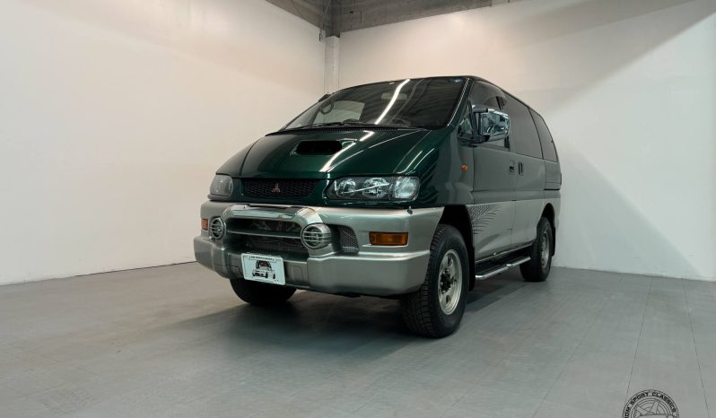 1998 Mitsubishi Delica Jasper Edition full