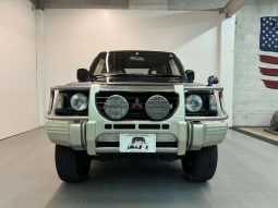 1995 Mitsubishi Pajero ZR V6 full