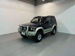 1995 Mitsubishi Pajero ZR V6 full