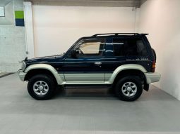 1995 Mitsubishi Pajero ZR V6 full