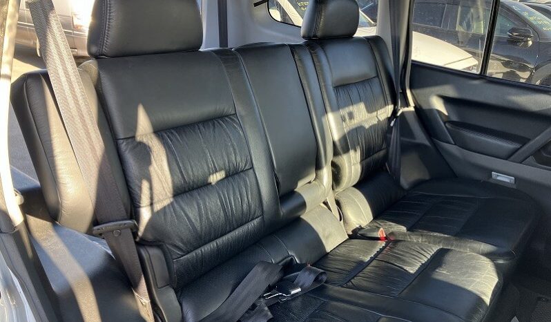 1999 Mitsubishi Pajero GDI Super Exceed full