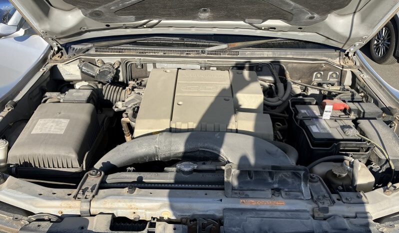 1999 Mitsubishi Pajero GDI Super Exceed full