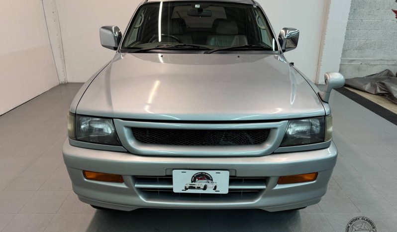 1997 Mitsubishi Challenger 4WD full