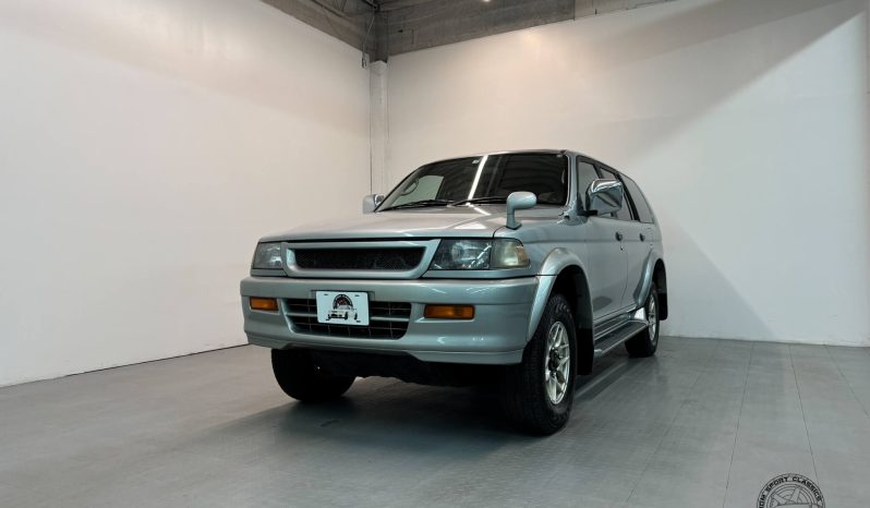 1997 Mitsubishi Challenger 4WD full