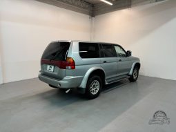 1997 Mitsubishi Challenger 4WD full