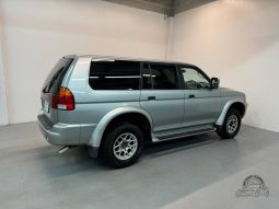 1997 Mitsubishi Challenger 4WD full