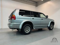 1997 Mitsubishi Challenger 4WD full