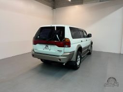 1997 Mitsubishi Challenger X 4WD full