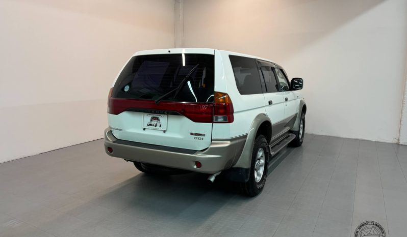 1997 Mitsubishi Challenger X 4WD full