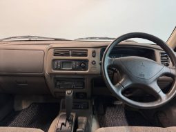 1997 Mitsubishi Challenger X 4WD full