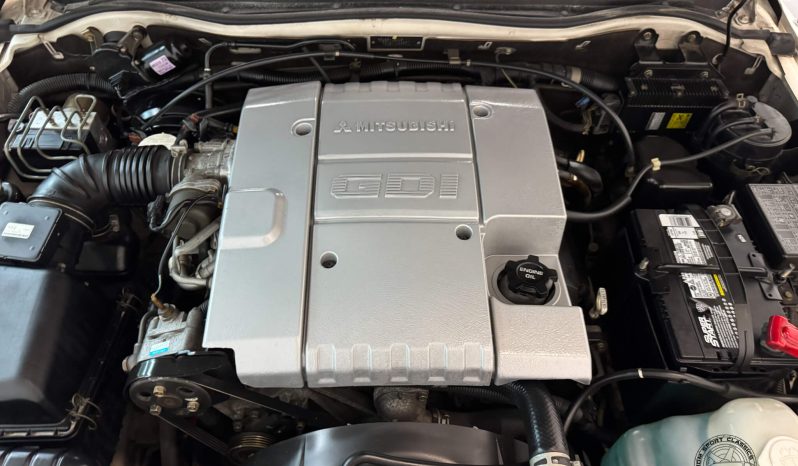 1997 Mitsubishi Challenger X 4WD full