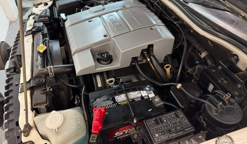 1997 Mitsubishi Challenger X 4WD full
