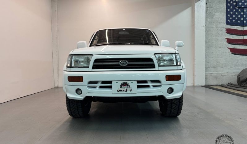 1997 Toyota Hilux Surf SSR-X full