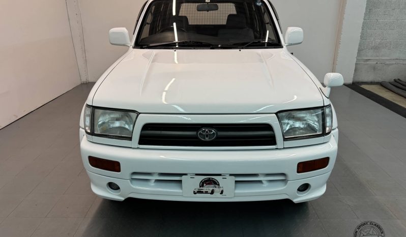 1997 Toyota Hilux Surf SSR-X full