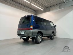 1998 Mitsubishi Delica Starwagon GLX full