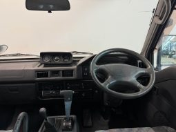 1998 Mitsubishi Delica Starwagon GLX full