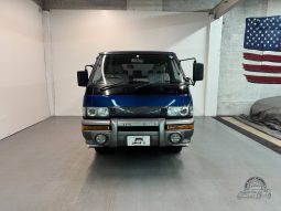 1998 Mitsubishi Delica Starwagon GLX full